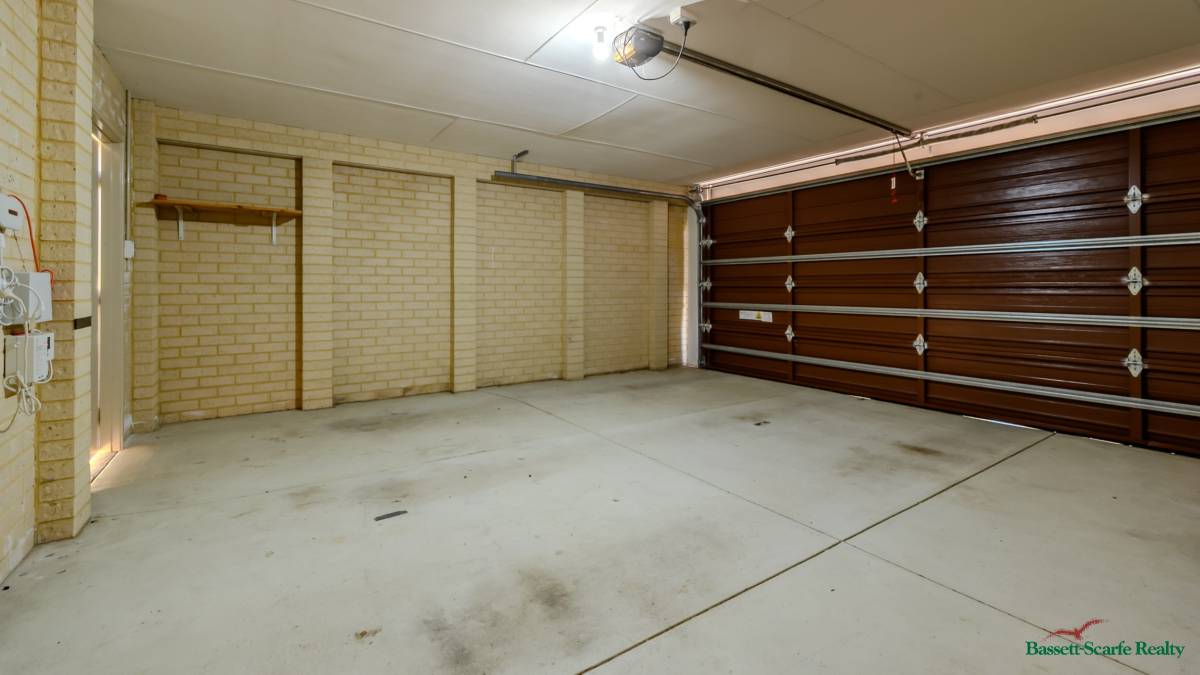 11 Greenville Vista, Meadow Springs, WA 6210 AUS