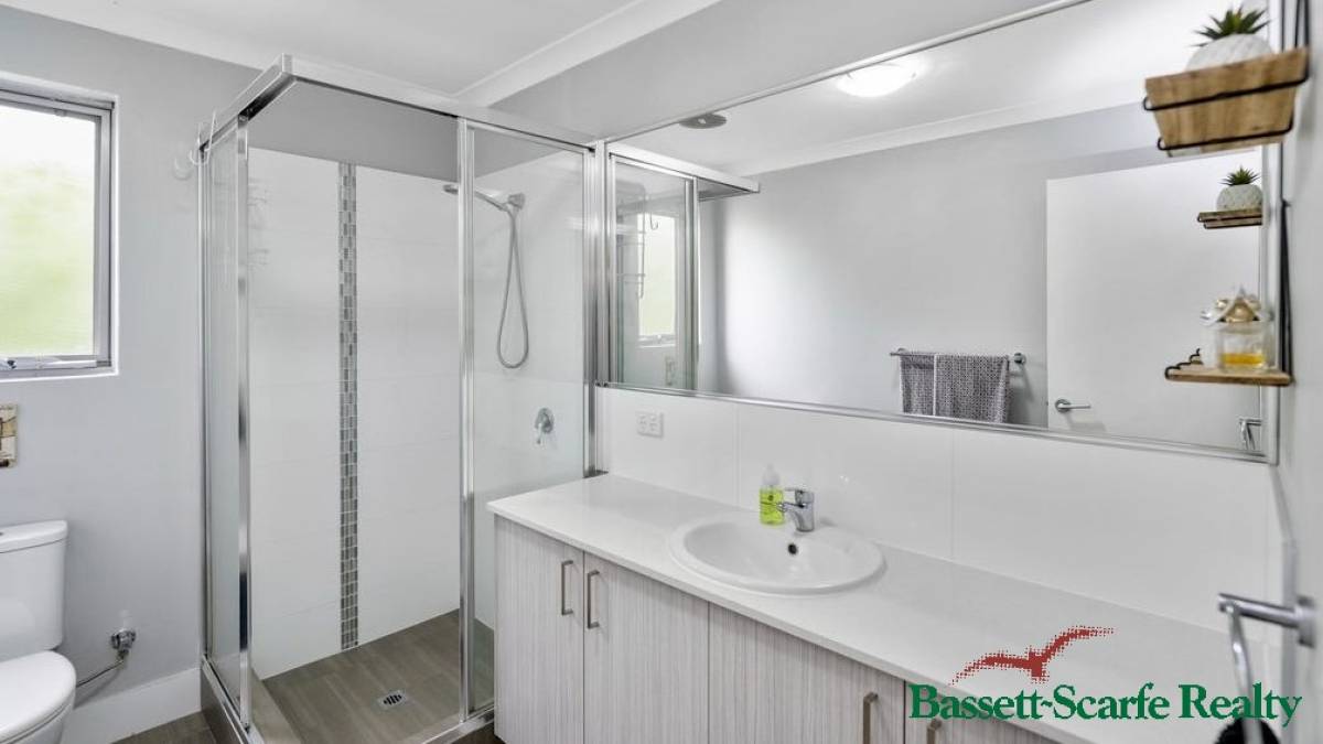 24D Eacott Street, Mandurah, WA 6210 AUS