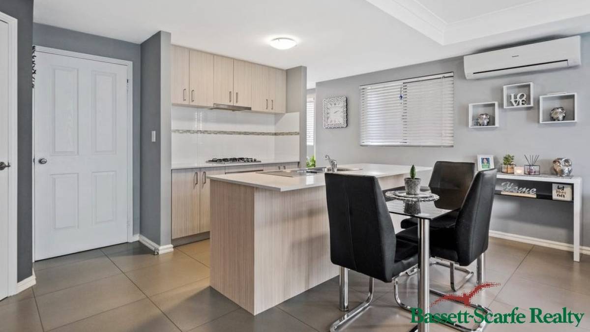 24D Eacott Street, Mandurah, WA 6210 AUS