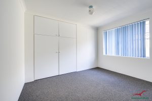 9 Heyerdahl Way, Dudley Park, WA 6210 AUS