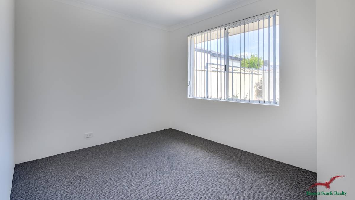 9 Heyerdahl Way, Dudley Park, WA 6210 AUS