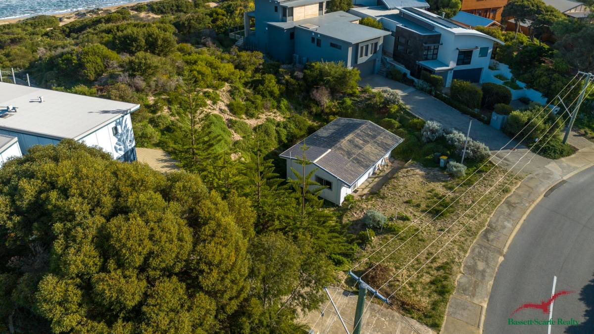 14 Oceanic Drive, Dawesville, WA 6211 AUS