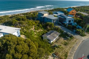 14 Oceanic Drive, Dawesville, WA 6211 AUS