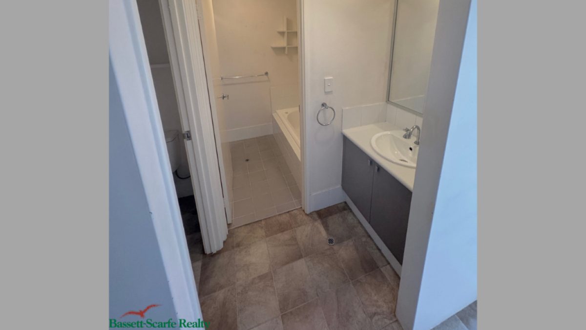 27 Sheffield Green, GREENFIELDS, WA 6210 AUS