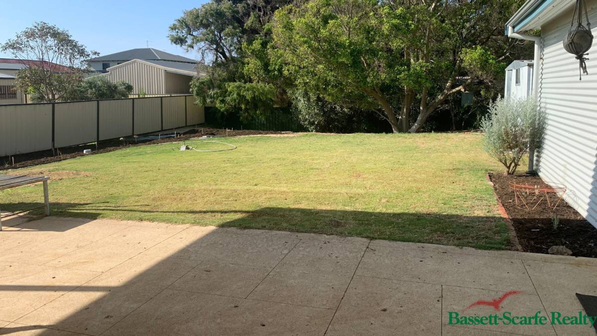14 Yuna Street, Falcon, WA 6210 AUS
