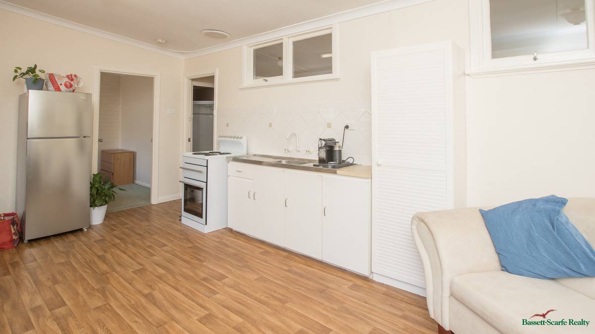 2/30 Janis Street, Halls Head, WA 6210 AUS