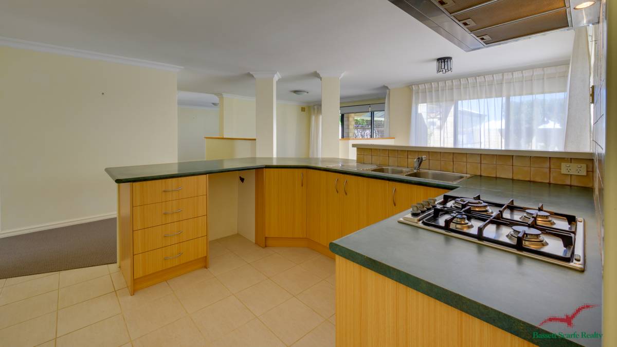 88 Baloo Crescent, WANNANUP, WA 6210 AUS