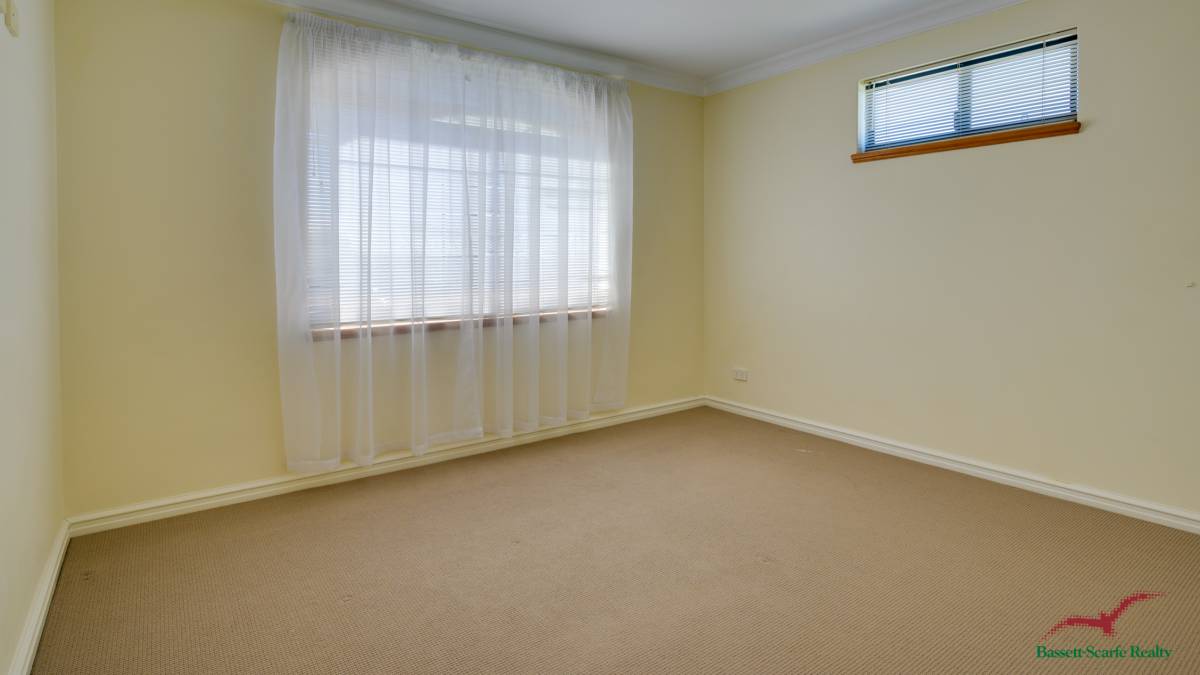 88 Baloo Crescent, WANNANUP, WA 6210 AUS