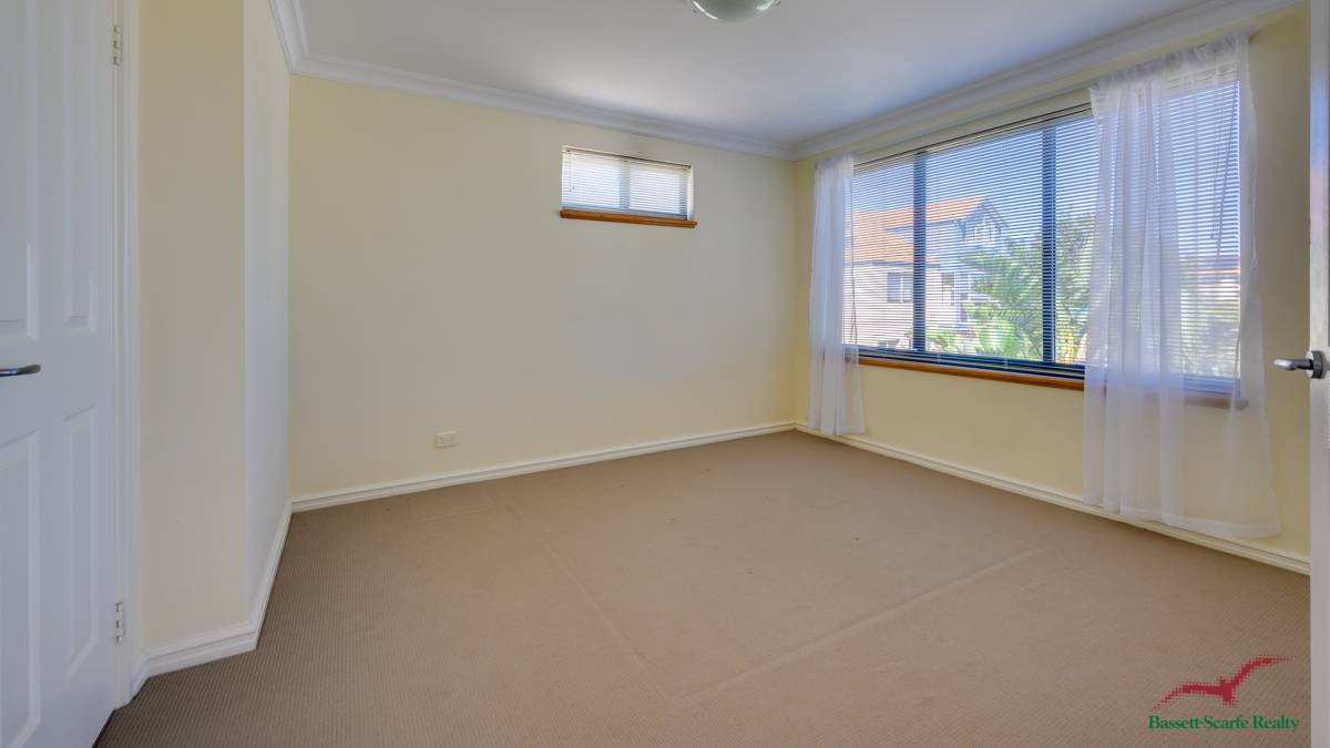 88 Baloo Crescent, WANNANUP, WA 6210 AUS