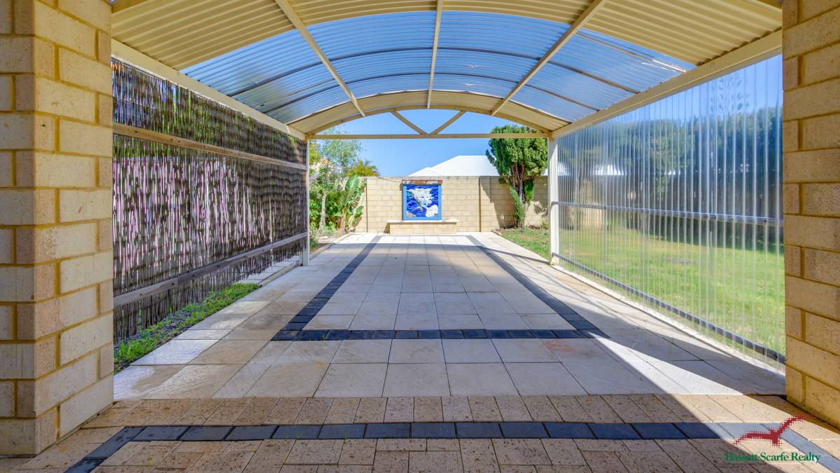 88 Baloo Crescent, WANNANUP, WA 6210 AUS
