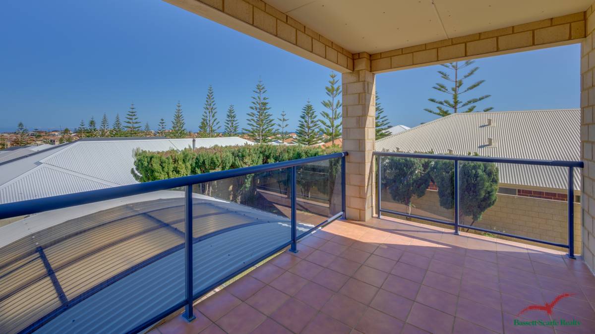 88 Baloo Crescent, WANNANUP, WA 6210 AUS