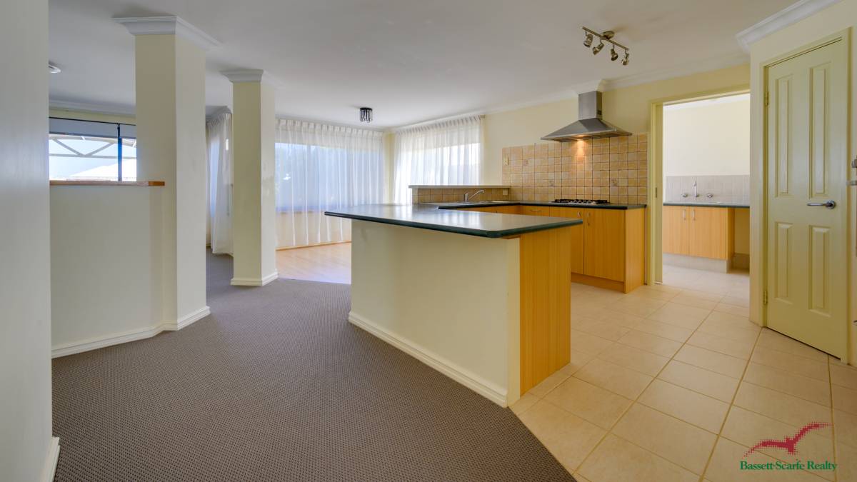 88 Baloo Crescent, WANNANUP, WA 6210 AUS