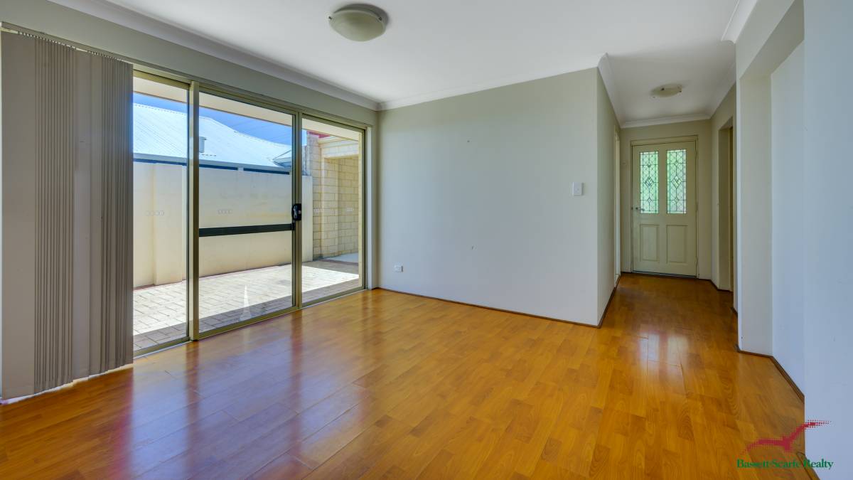 1/37 Elizabeth Street, MANDURAH, WA 6210 AUS