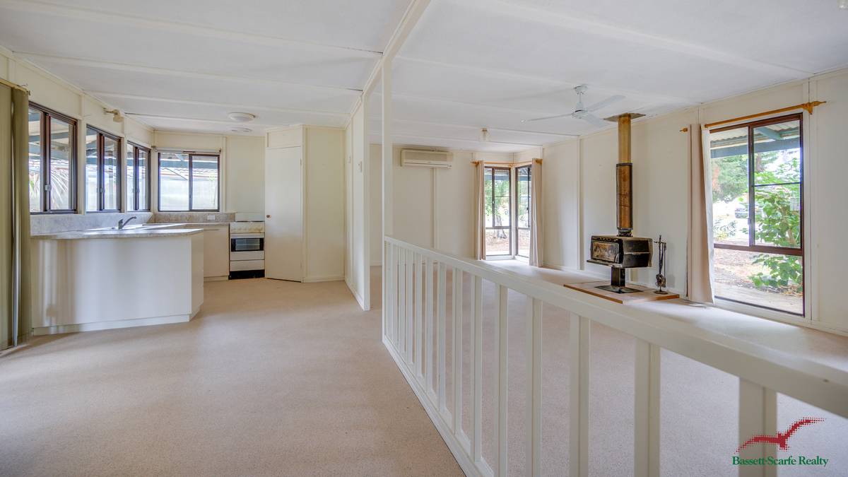 90 Steerforth Drive, Coodanup, WA 6210 AUS
