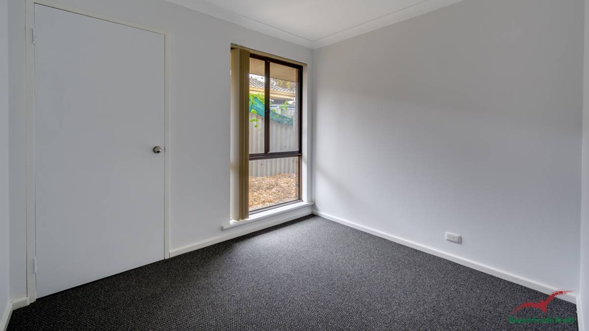 4 Thetis Street, MADORA BAY, WA 6210 AUS