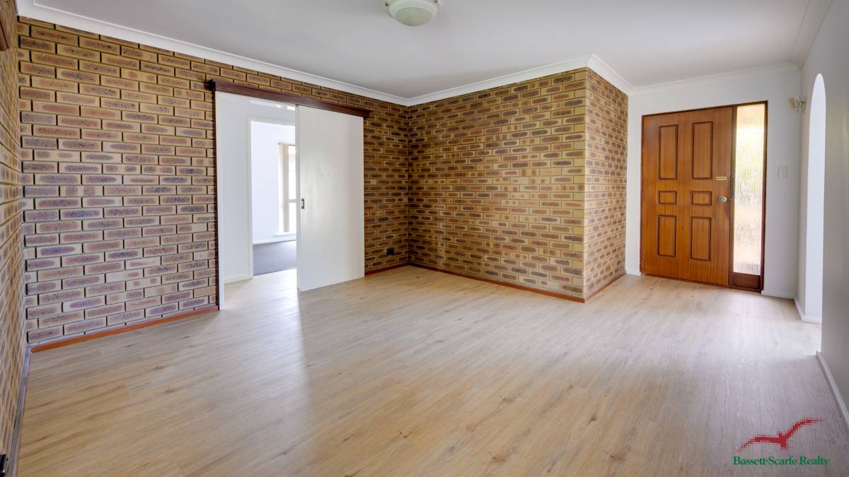 4 Thetis Street, MADORA BAY, WA 6210 AUS