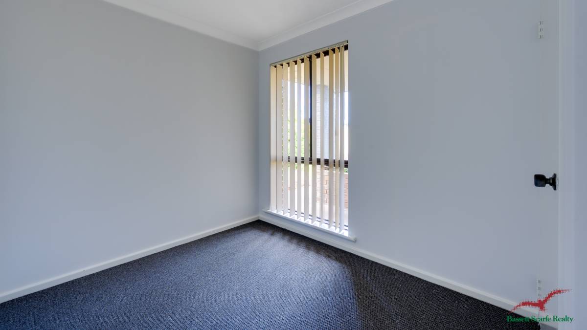 4 Thetis Street, MADORA BAY, WA 6210 AUS