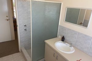 10B Valley Road, Halls Head, WA 6210 AUS