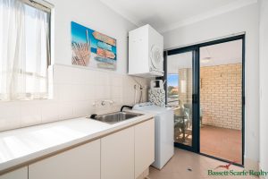8/9 Leslie Street, Dudley Park, WA 6210 AUS