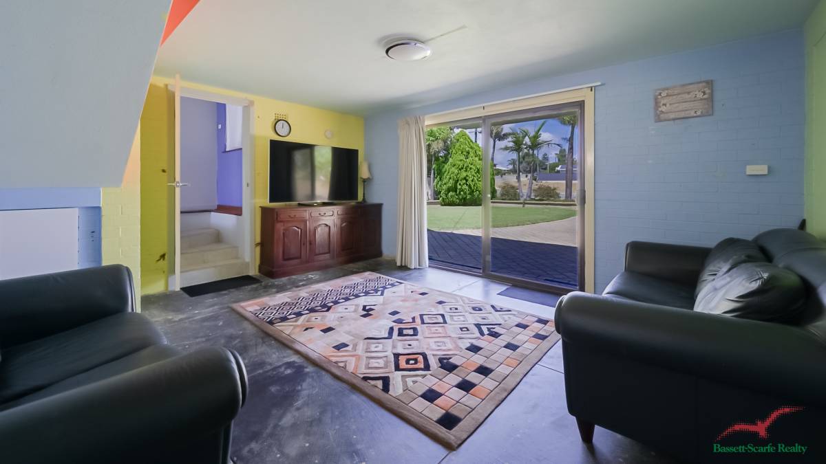 82 Leighton Road, Halls Head, WA 6210 AUS