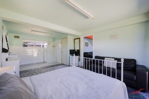 82 Leighton Road, Halls Head, WA 6210 AUS