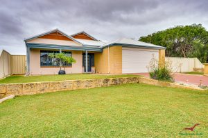 10 Dunsborough Court, Dawesville, WA 6211 AUS