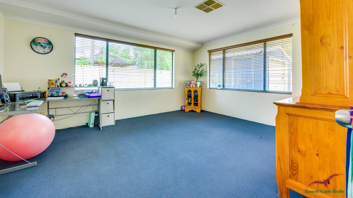 10 Dunsborough Court, Dawesville, WA 6211 AUS