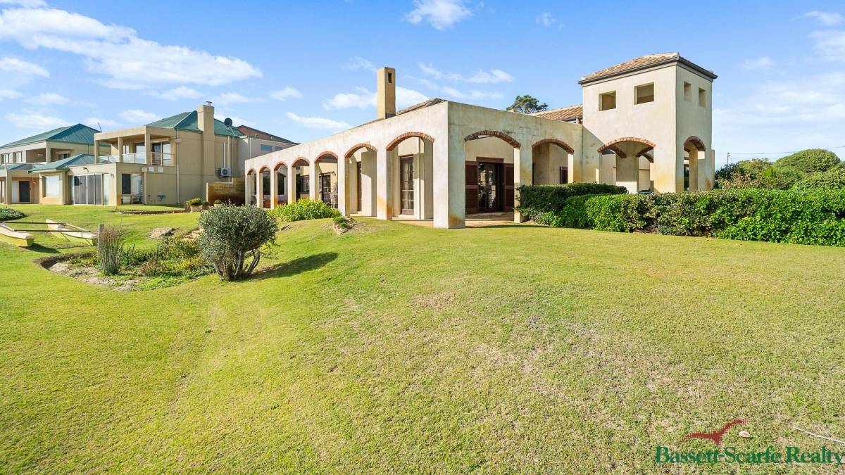 2 Merle Street, Mandurah, WA 6210 AUS