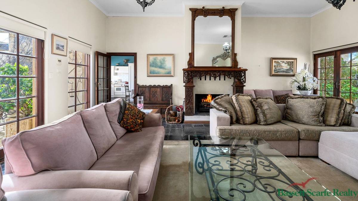 2 Merle Street, Mandurah, WA 6210 AUS