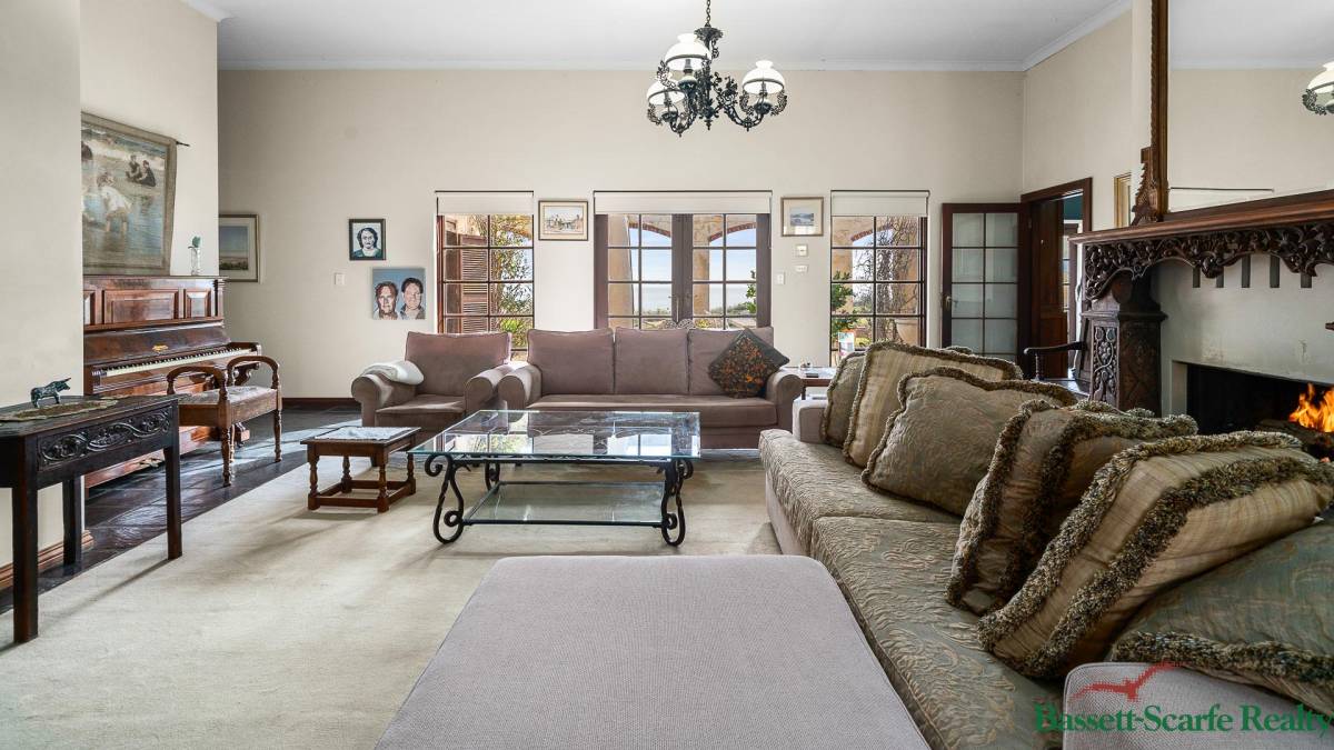 2 Merle Street, Mandurah, WA 6210 AUS