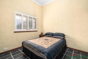 2 Merle Street, Mandurah, WA 6210 AUS