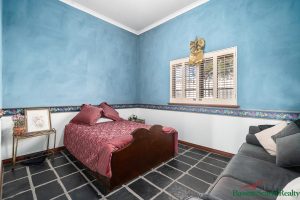 2 Merle Street, Mandurah, WA 6210 AUS