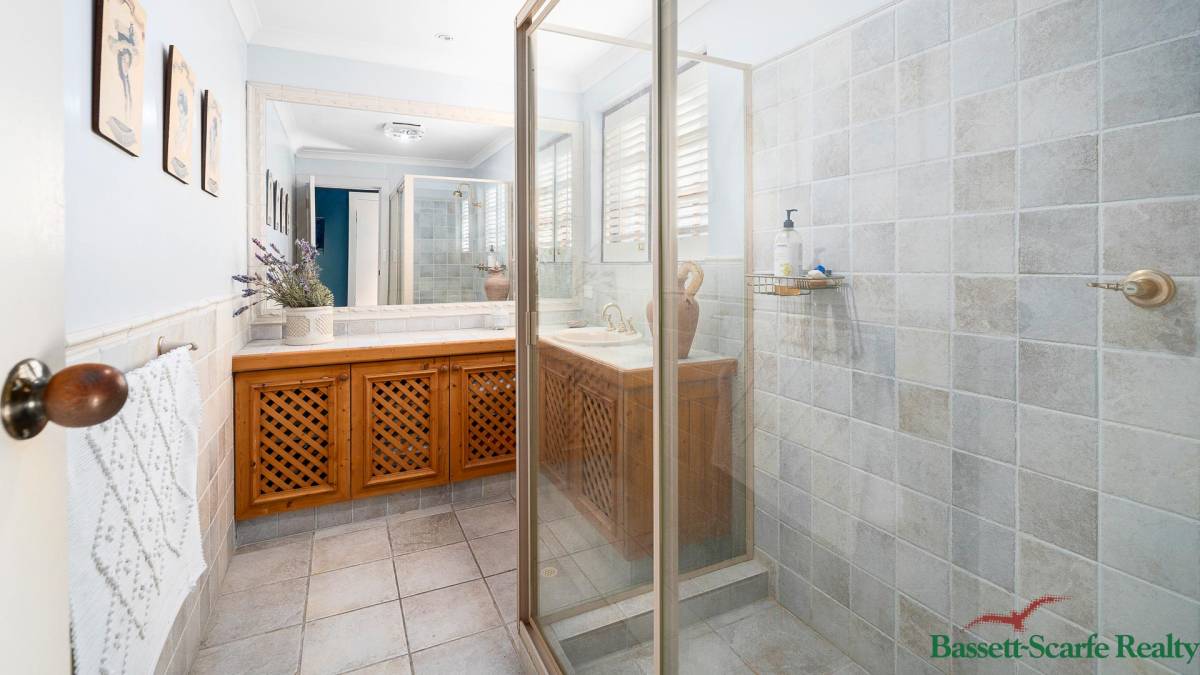 2 Merle Street, Mandurah, WA 6210 AUS