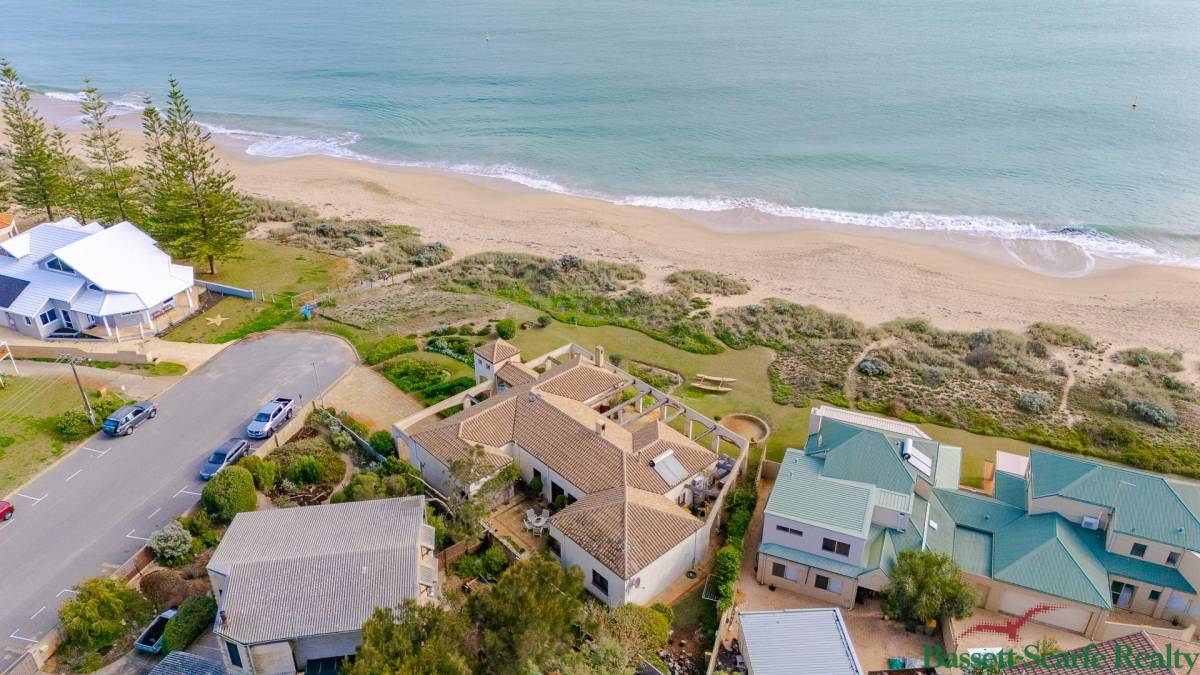 2 Merle Street, Mandurah, WA 6210 AUS