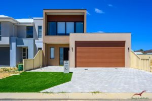 32 Quendamia Lane, Mandurah, WA 6210 AUS