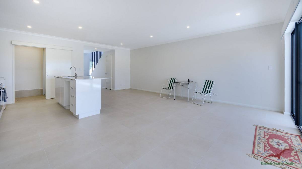 32 Quendamia Lane, Mandurah, WA 6210 AUS