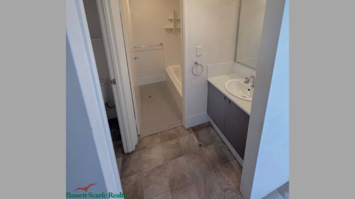 27 Sheffield Green, GREENFIELDS, WA 6210 AUS