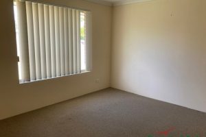 10 Valley Road, Halls Head, WA 6210 AUS