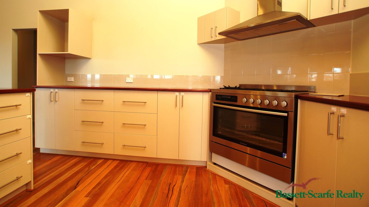 84 Foreshore Drive, Singleton, WA 6175 AUS