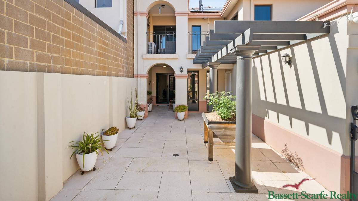 17 Port Quays, Wannanup, WA 6210 AUS