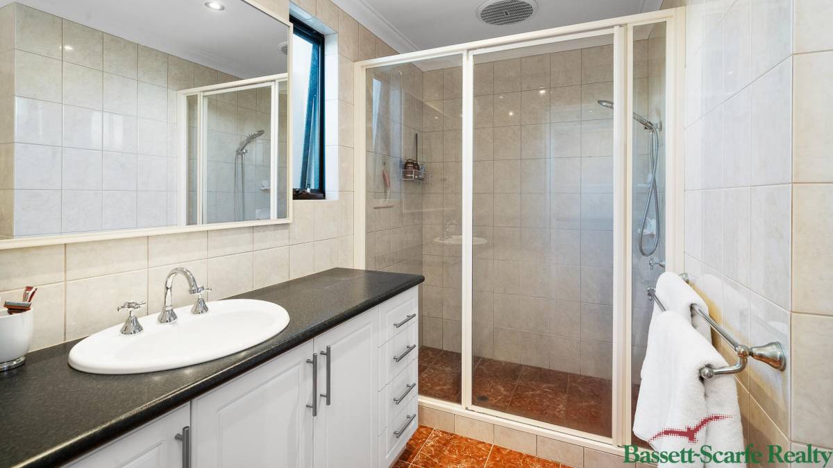17 Port Quays, Wannanup, WA 6210 AUS