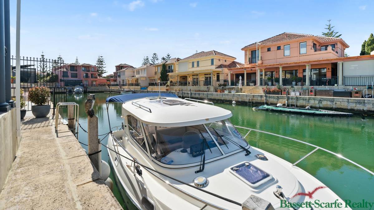 17 Port Quays, Wannanup, WA 6210 AUS