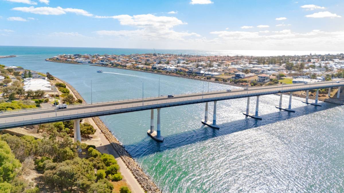 17 Port Quays, Wannanup, WA 6210 AUS