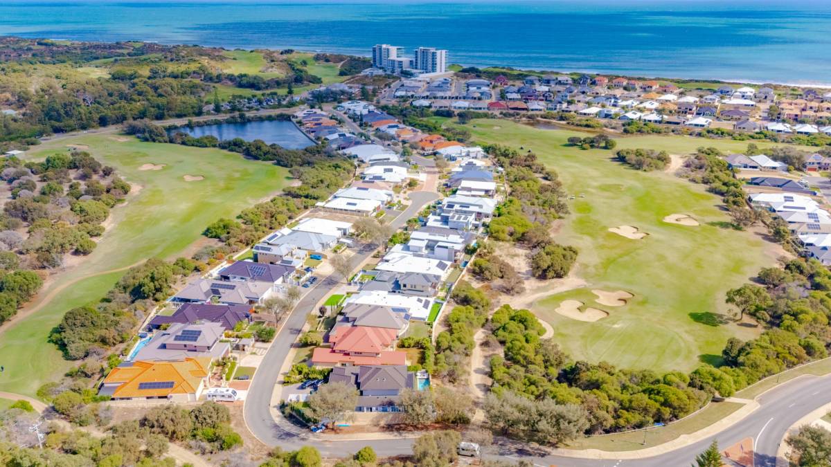 17 Port Quays, Wannanup, WA 6210 AUS