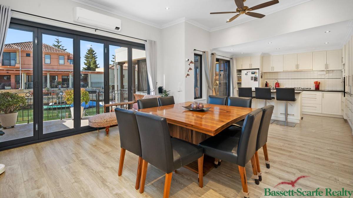 17 Port Quays, Wannanup, WA 6210 AUS