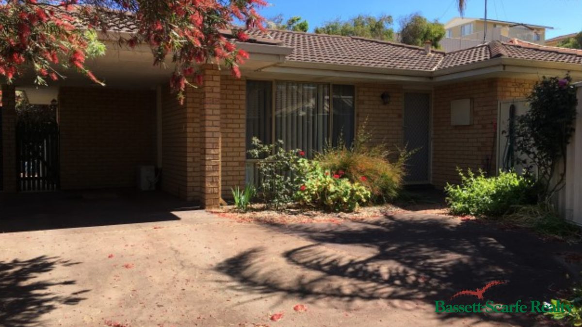 104B Janis Street, HALLS HEAD, WA 6210 AUS