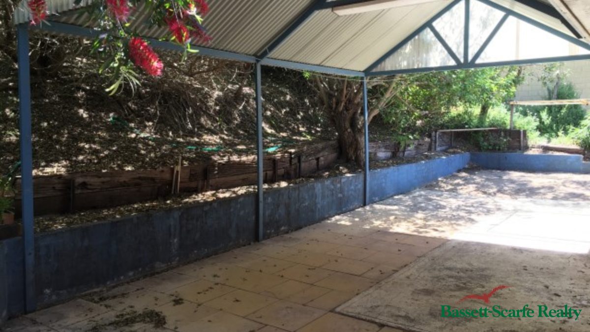 104B Janis Street, HALLS HEAD, WA 6210 AUS