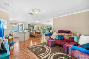 11 Pinkett Close, Dawesville, WA 6211 AUS