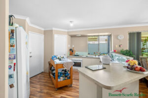 11 Pinkett Close, Dawesville, WA 6211 AUS