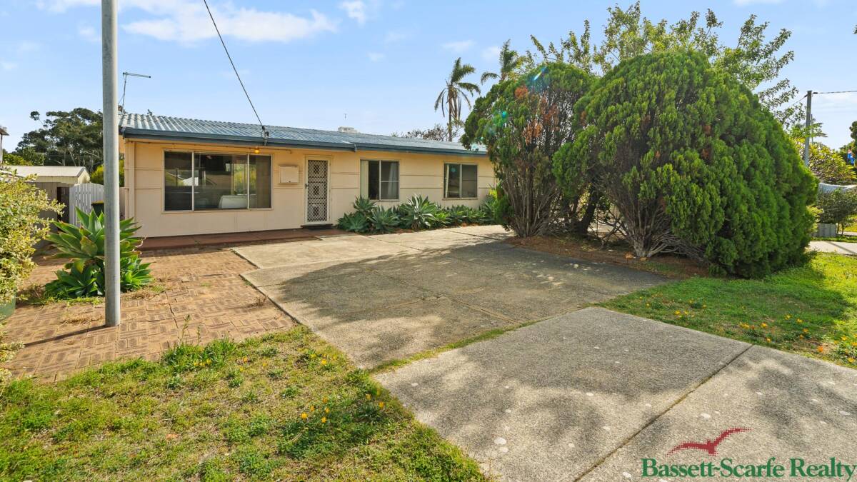 48 Janis Street, Halls Head, WA 6210 AUS